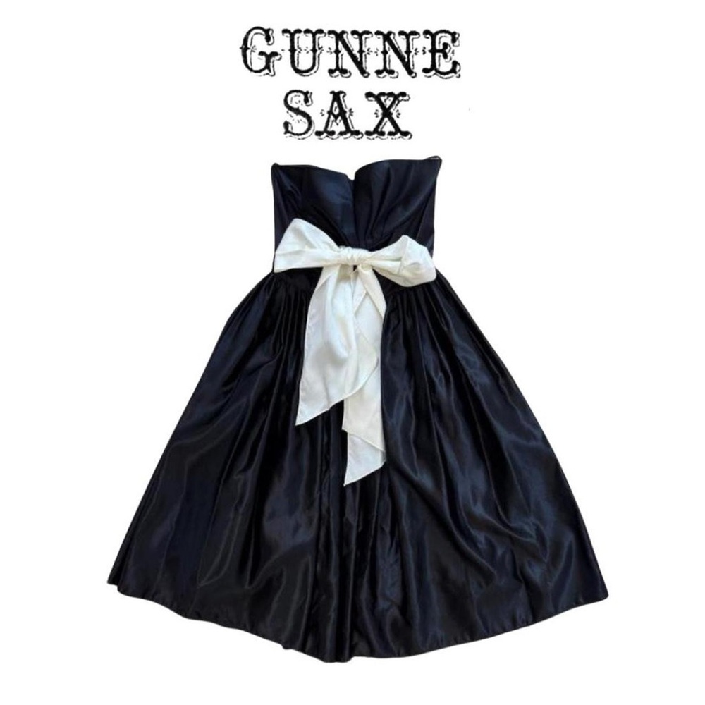 Gunne Sax Black and White Strapless Dress